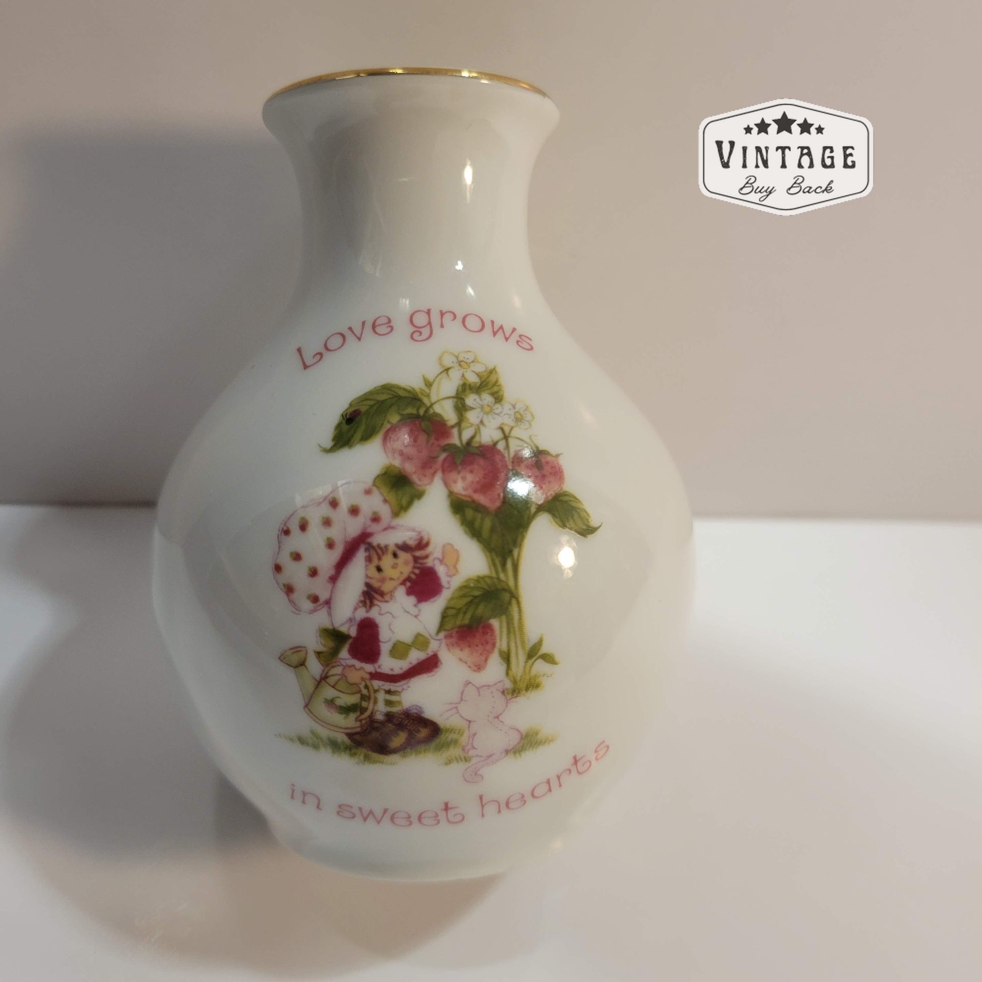 Vintage 1980 Strawberry Shortcake 4” Porcelain Vase “Love Grows In Sweet Hearts”