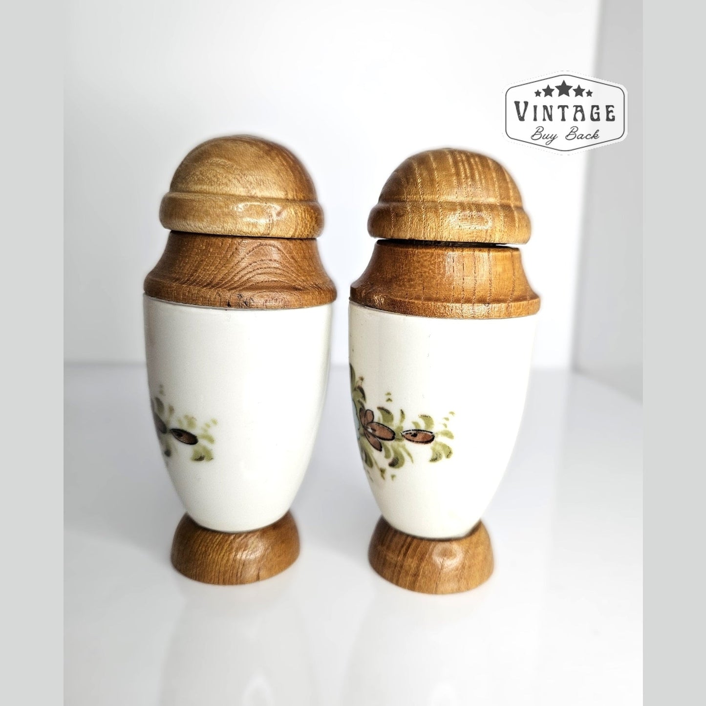 1950's Ceramic/Wood Salt & Pepper Shakers