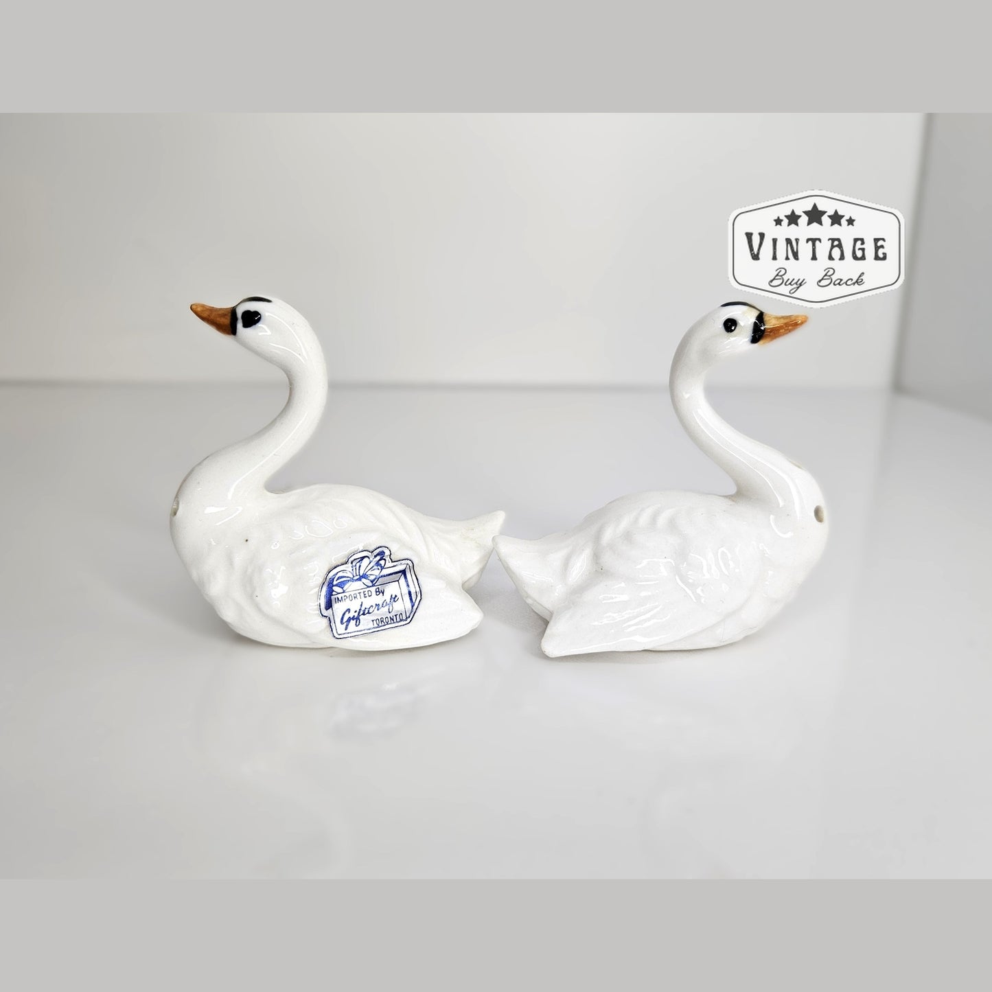 Vintage Ceramic White Swan Salt & Pepper Shaker