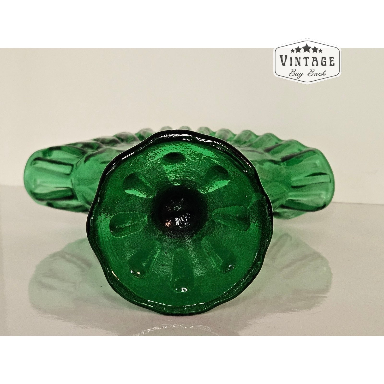 Emerald Green Ruffle Edge Diamond Optic Vase