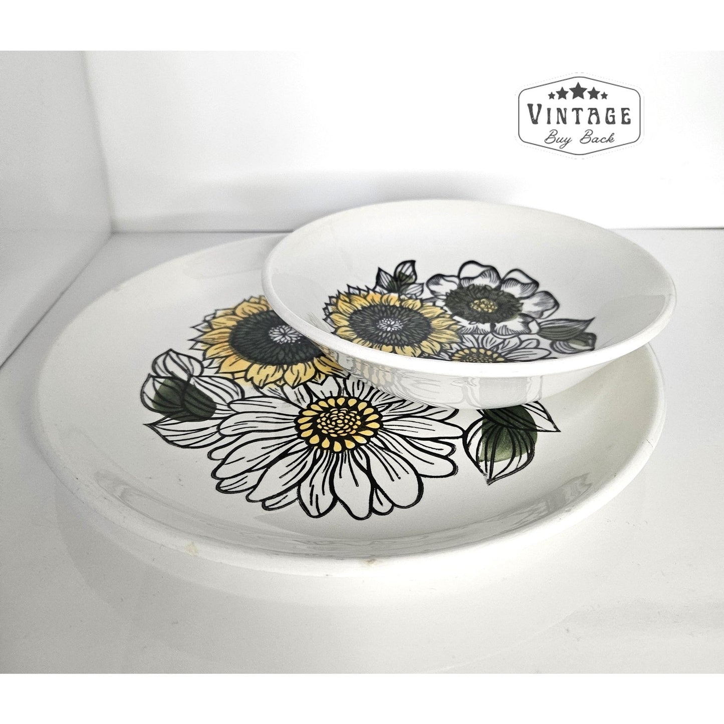 Biltons Sunflower Patterned Dishes set of 2